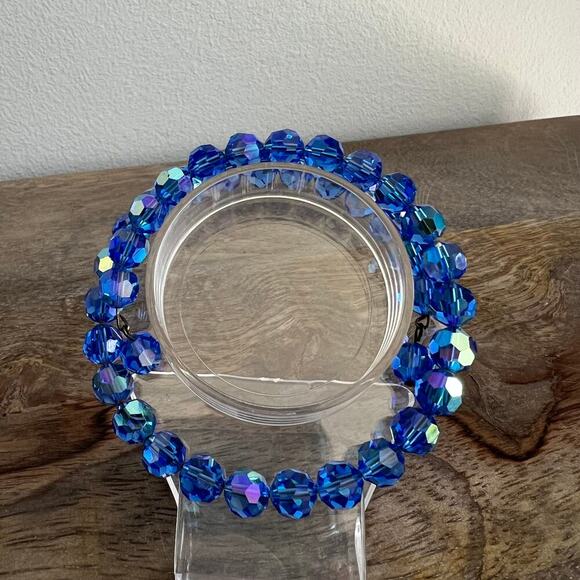 Iridescent Vibrant Peacock Blue Faceted Bead Wrap Bracelet - Picture 4 of 5